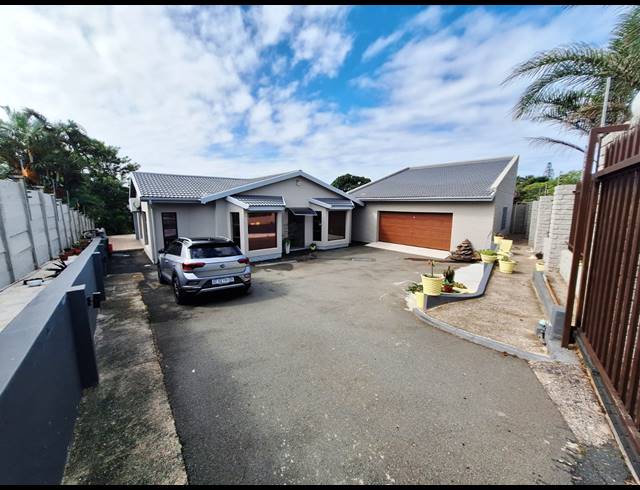 3 BEDROOM FREESTANDING FOR SALE IN SHELLY BEACH